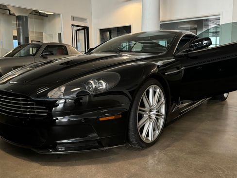Used 2009 Aston Martin DBS Coupe image 15