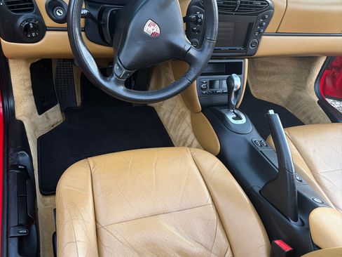 Used 2000 Porsche Boxster image 17