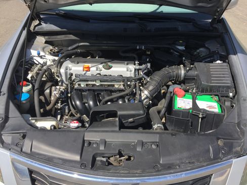 Used 2010 Honda Accord EX image 8