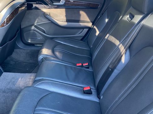 Used 2011 Audi A8 L 4.2 image 4