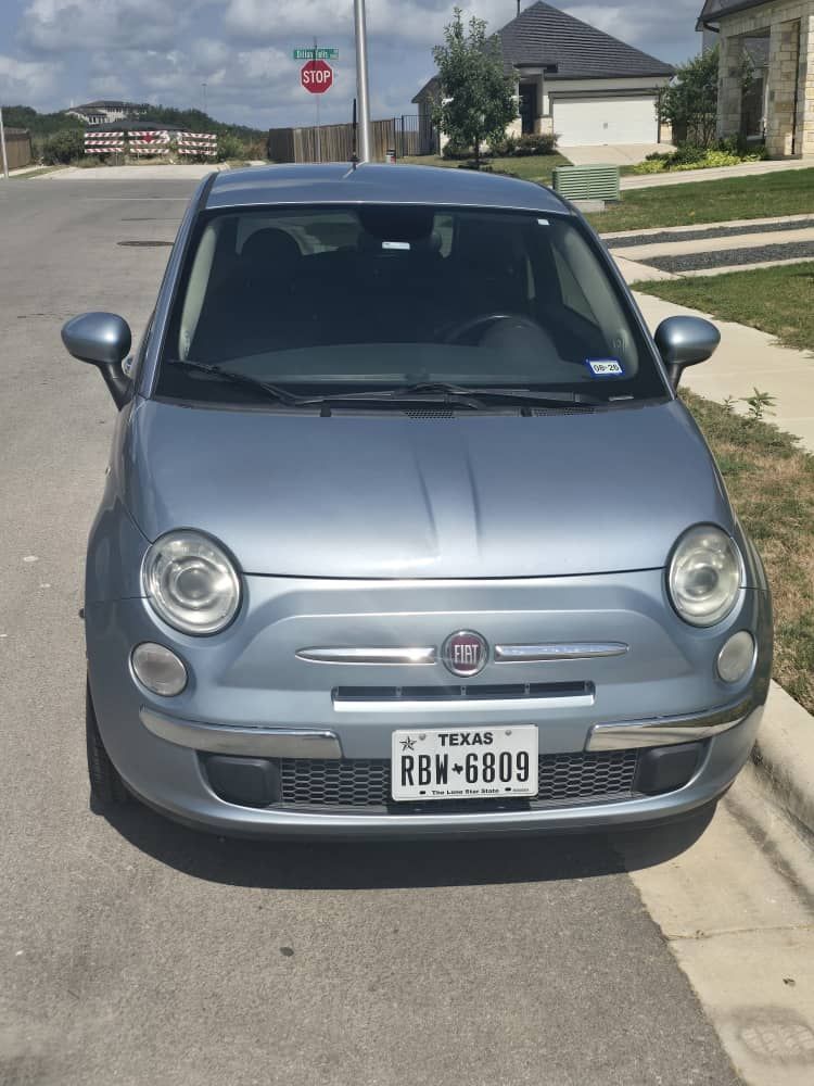 Used 2015 FIAT 500 Pop FWD image 1