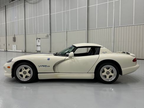 Used 1996 Dodge Viper RT/10 RWD image 6