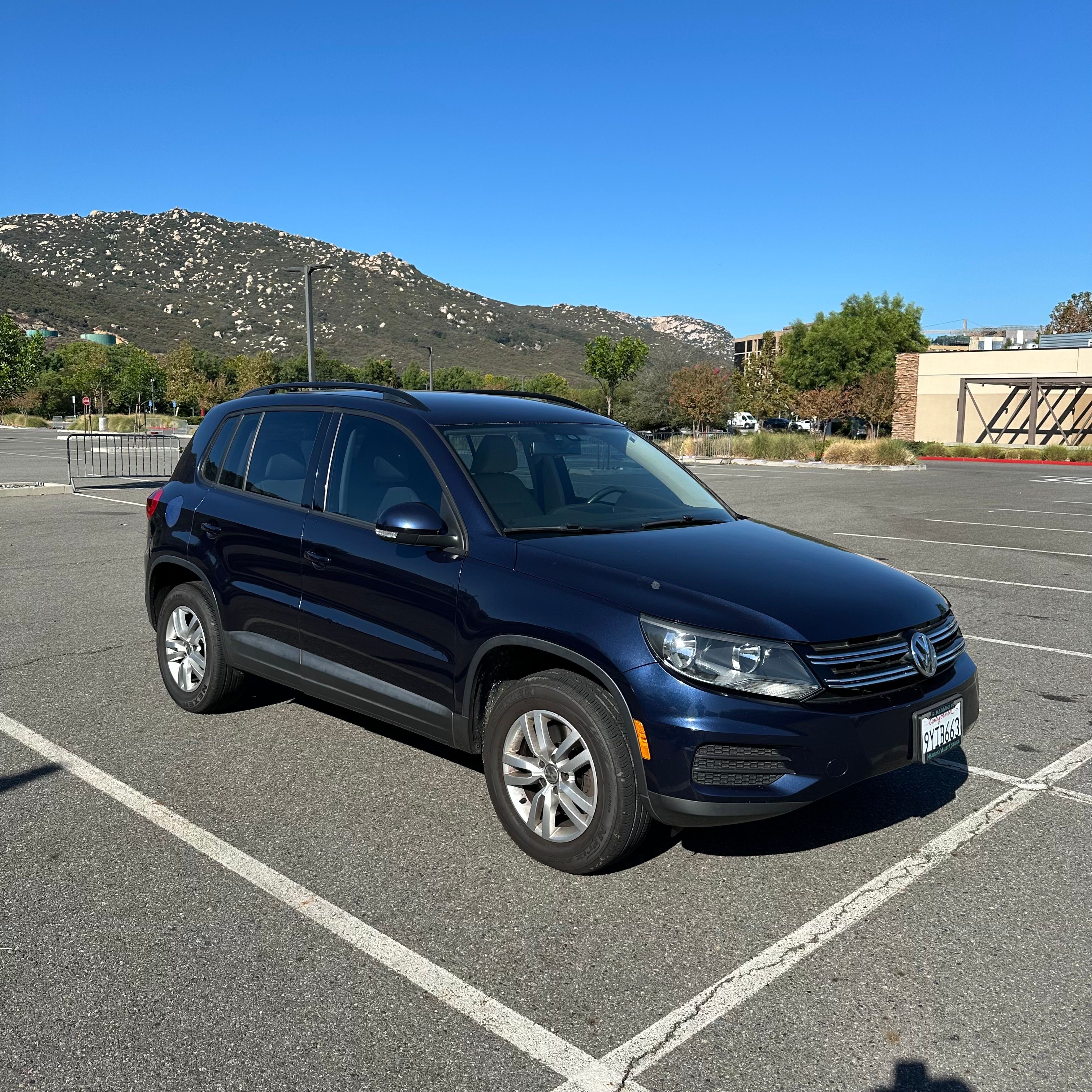 Used 2016 Volkswagen Tiguan S FWD image 10