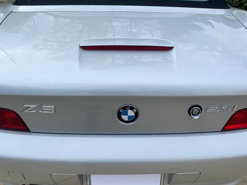 Used 2001 BMW Z3 2.5i image 11