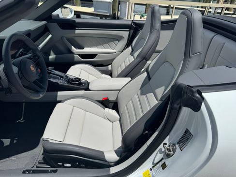 Used 2025 Porsche 911 Carrera 4 GTS image 14