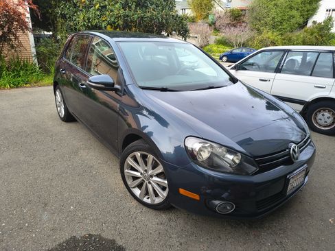 Used 2014 Volkswagen Golf TDI image 6