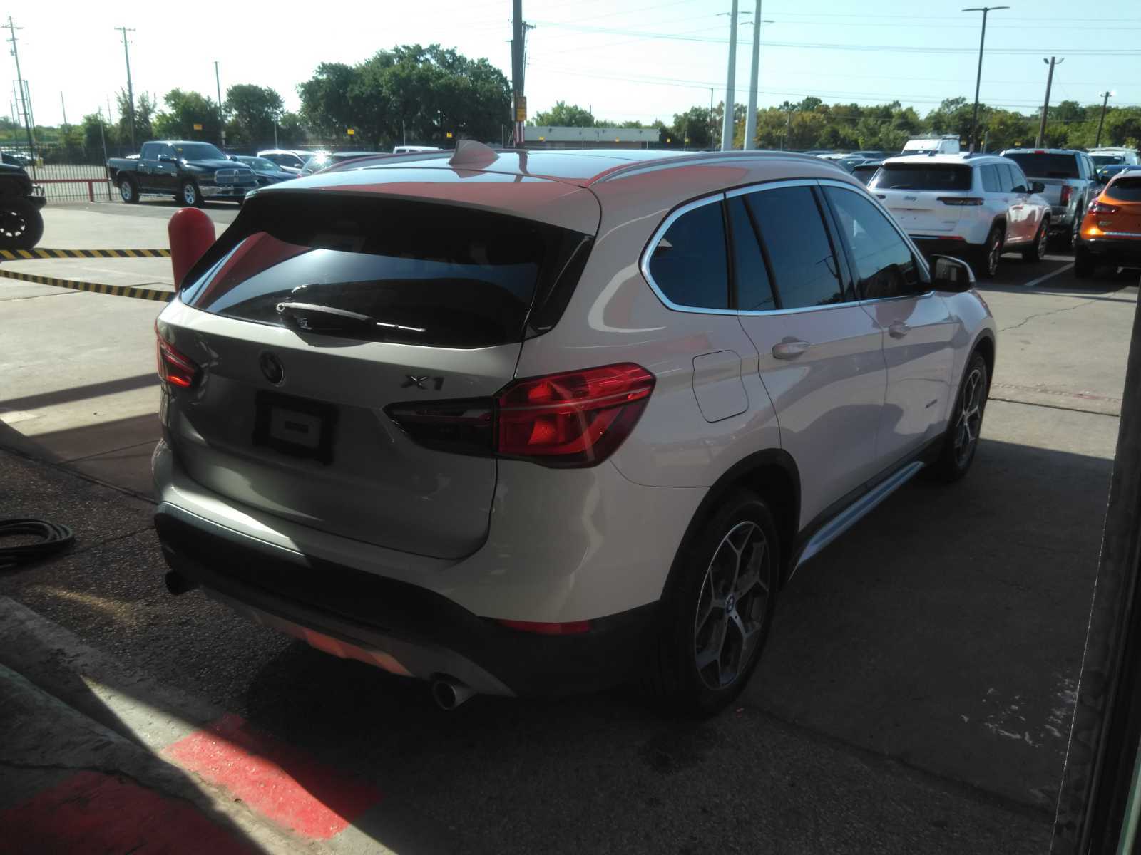Used 2016 BMW X1 xDrive28i AWD/4WD image 13