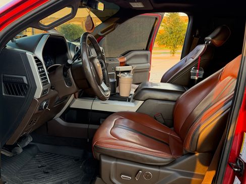 Used 2019 Ford F250 King Ranch w/ King Ranch Ultimate Package AWD/4WD image 12