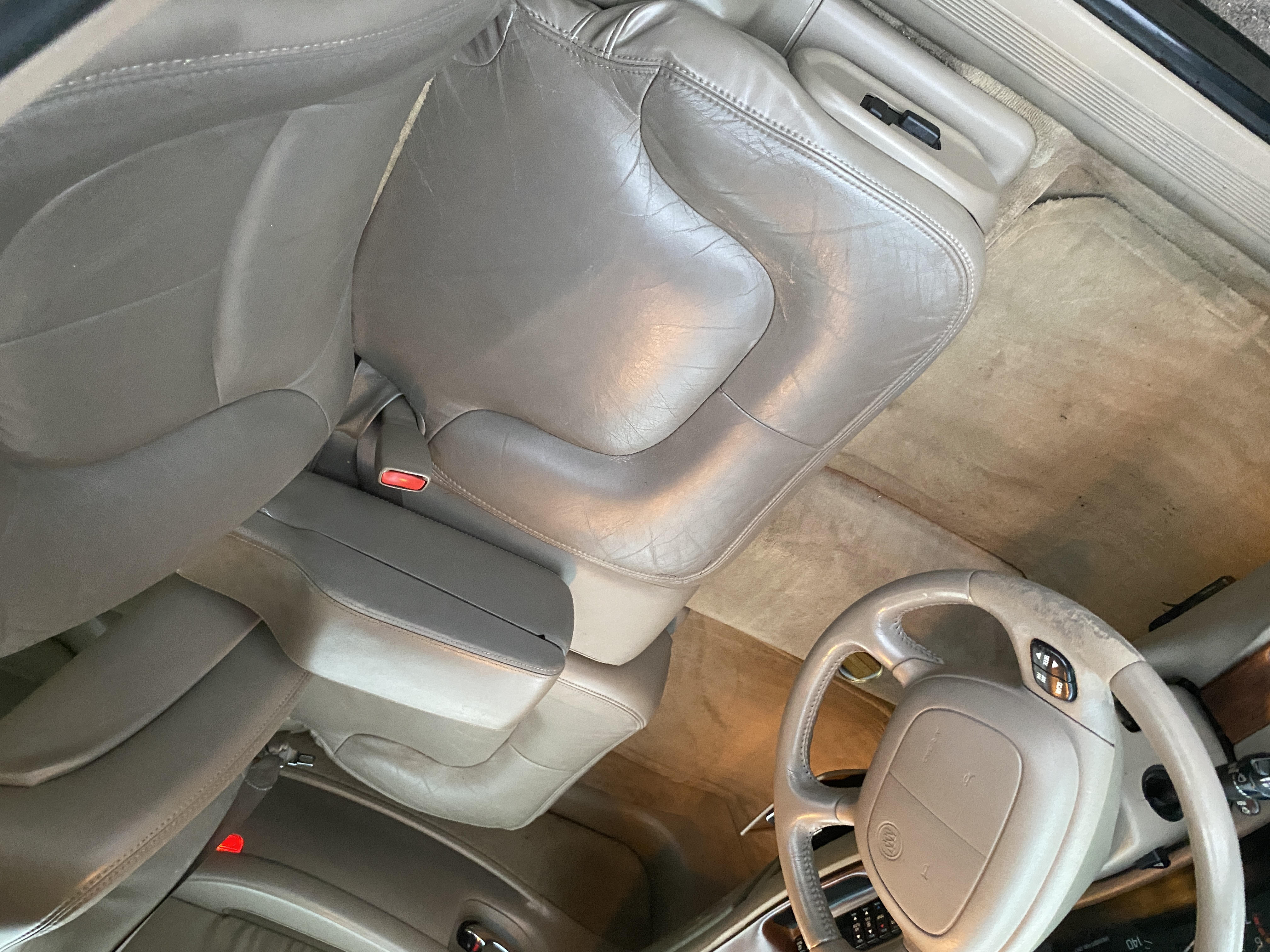 Used 1999 Buick Park Avenue FWD image 21