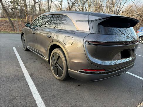 Used 2026 Lucid Gravity Grand Touring image 9