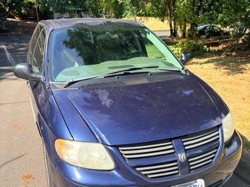 Used 2006 Dodge Grand Caravan SE w/ PWR Convenience Group FWD image 2
