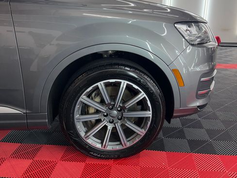 Used 2017 Audi Q7 3.0T Premium Plus w/ Premium Plus Package AWD/4WD image 10