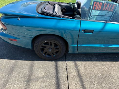 Used 1996 Pontiac Firebird Convertible RWD image 15