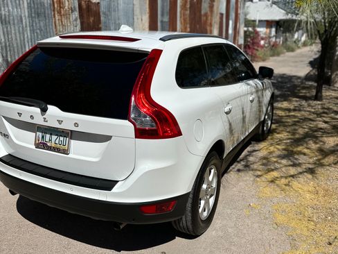 Used 2011 Volvo XC60 3.2 image 2