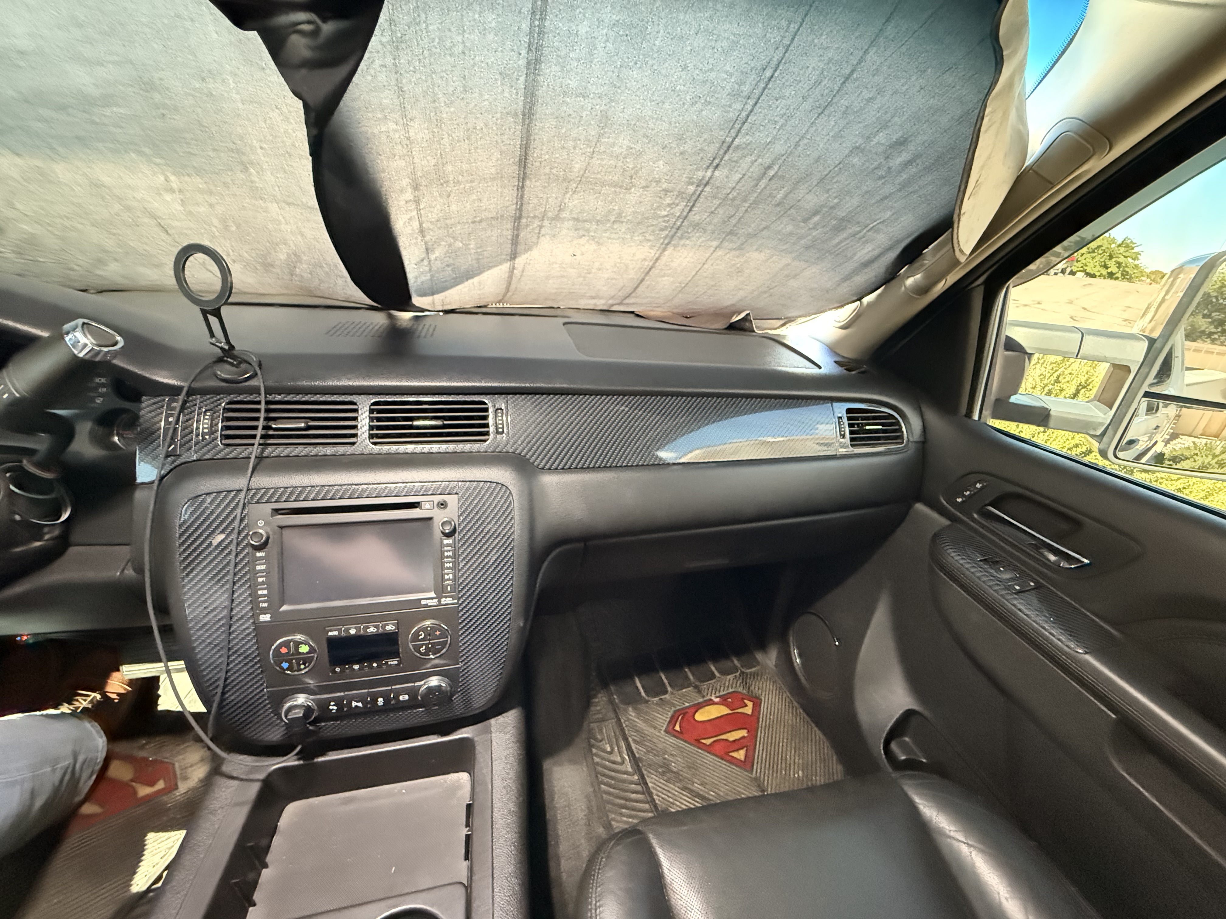 Used 2012 GMC Sierra 2500 Denali w/ Suspension Package, Off-Road AWD/4WD image 6