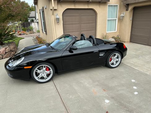 Used 2002 Porsche Boxster S image 11