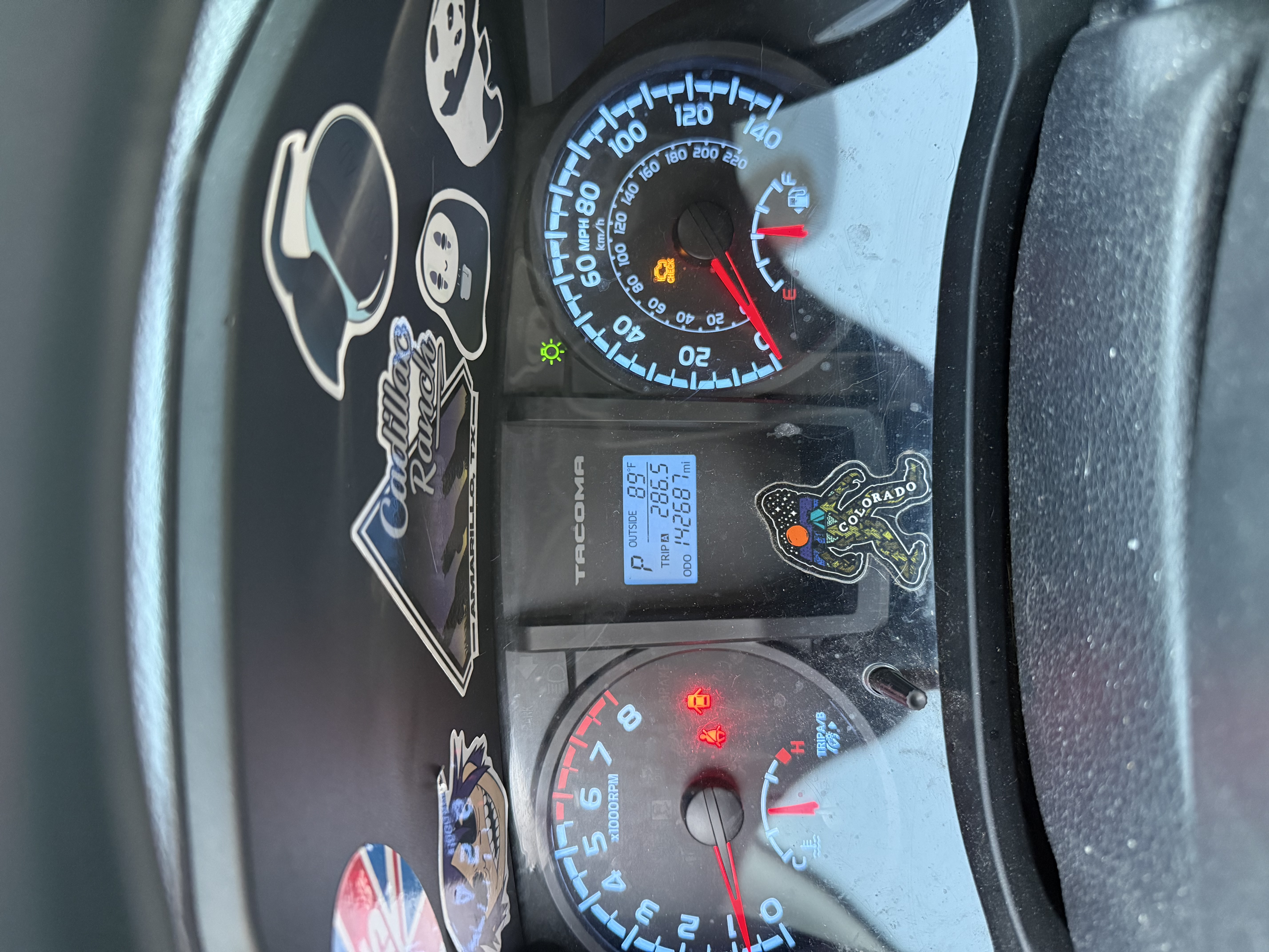 Used 2017 Toyota Tacoma SR w/ SR Convenience Package RWD image 22