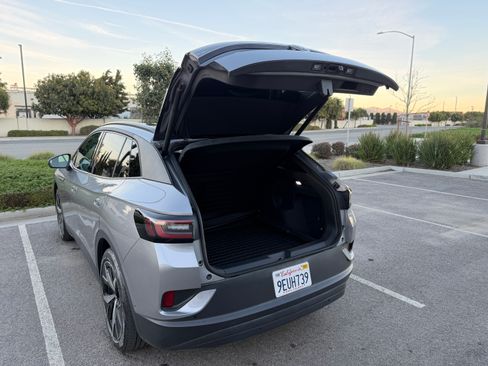 Used 2023 Volkswagen ID.4 Pro S image 14