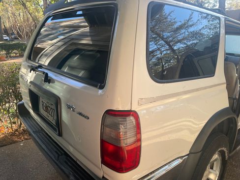 Used 1999 Toyota 4Runner SR5 image 6
