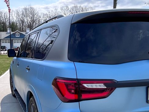 Used 2024 INFINITI QX80 Sensory image 9