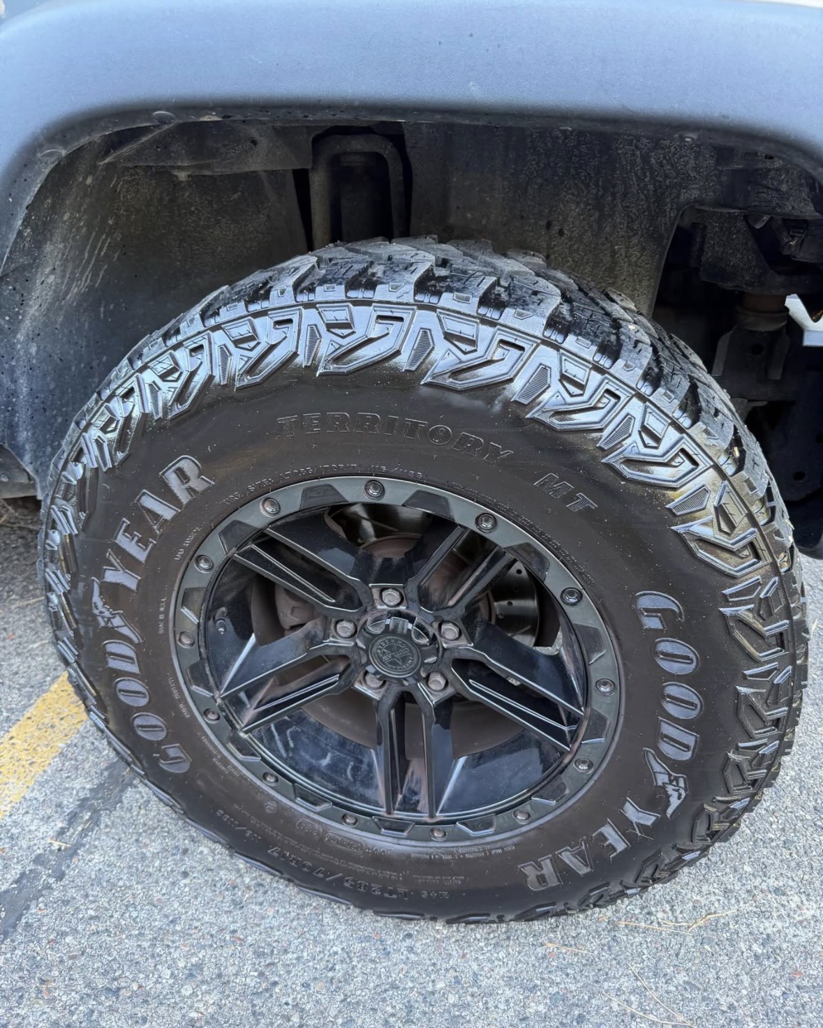 Used 2014 Jeep Wrangler Unlimited Sport w/ Quick Order Package 24S AWD/4WD image 16