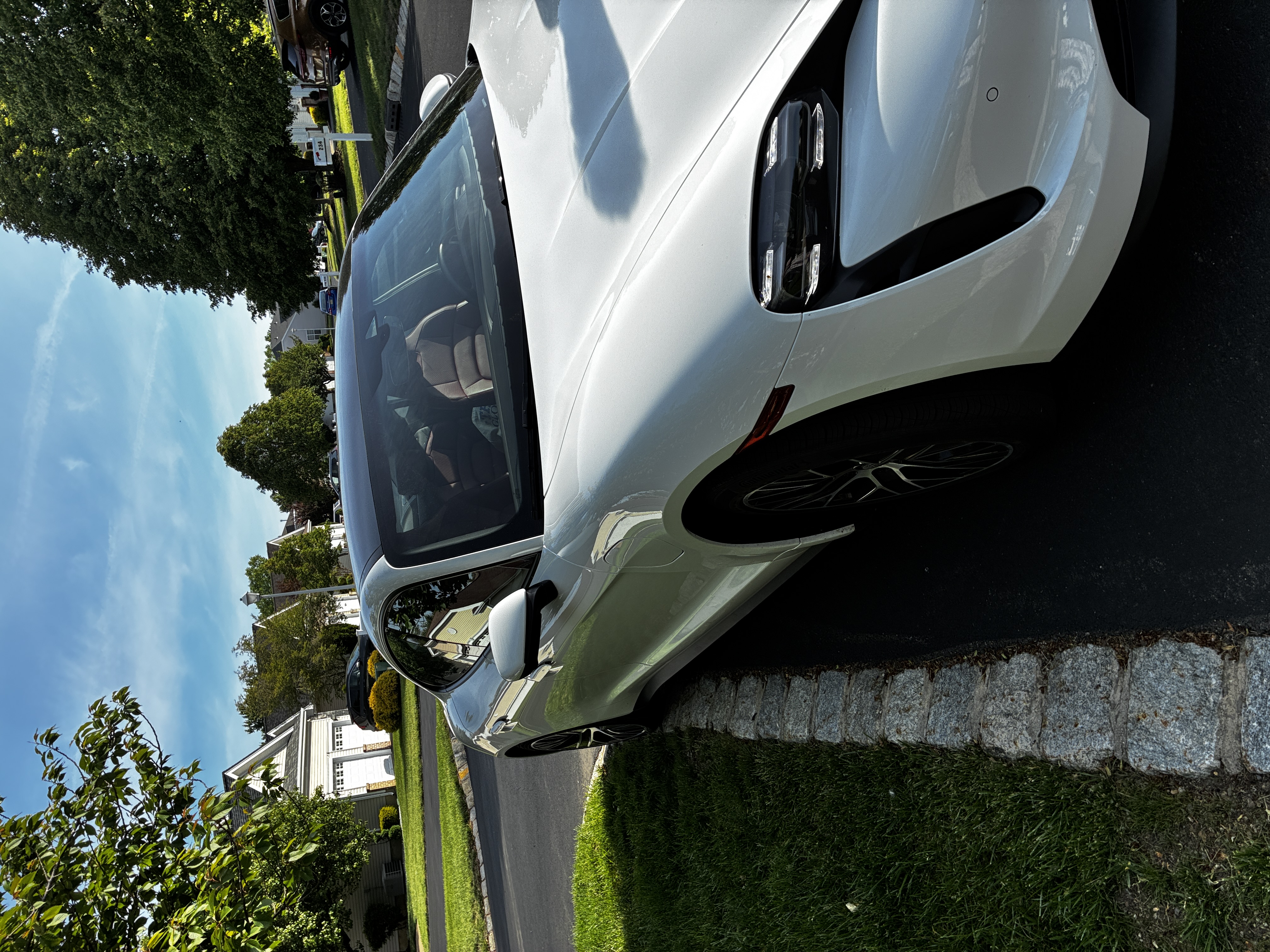 Used 2024 Porsche Taycan RWD image 2