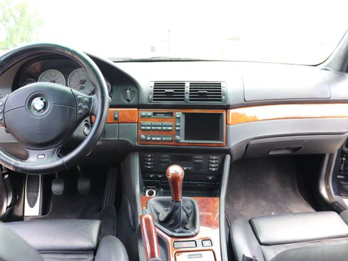 Used 2000 BMW M5 RWD image 14