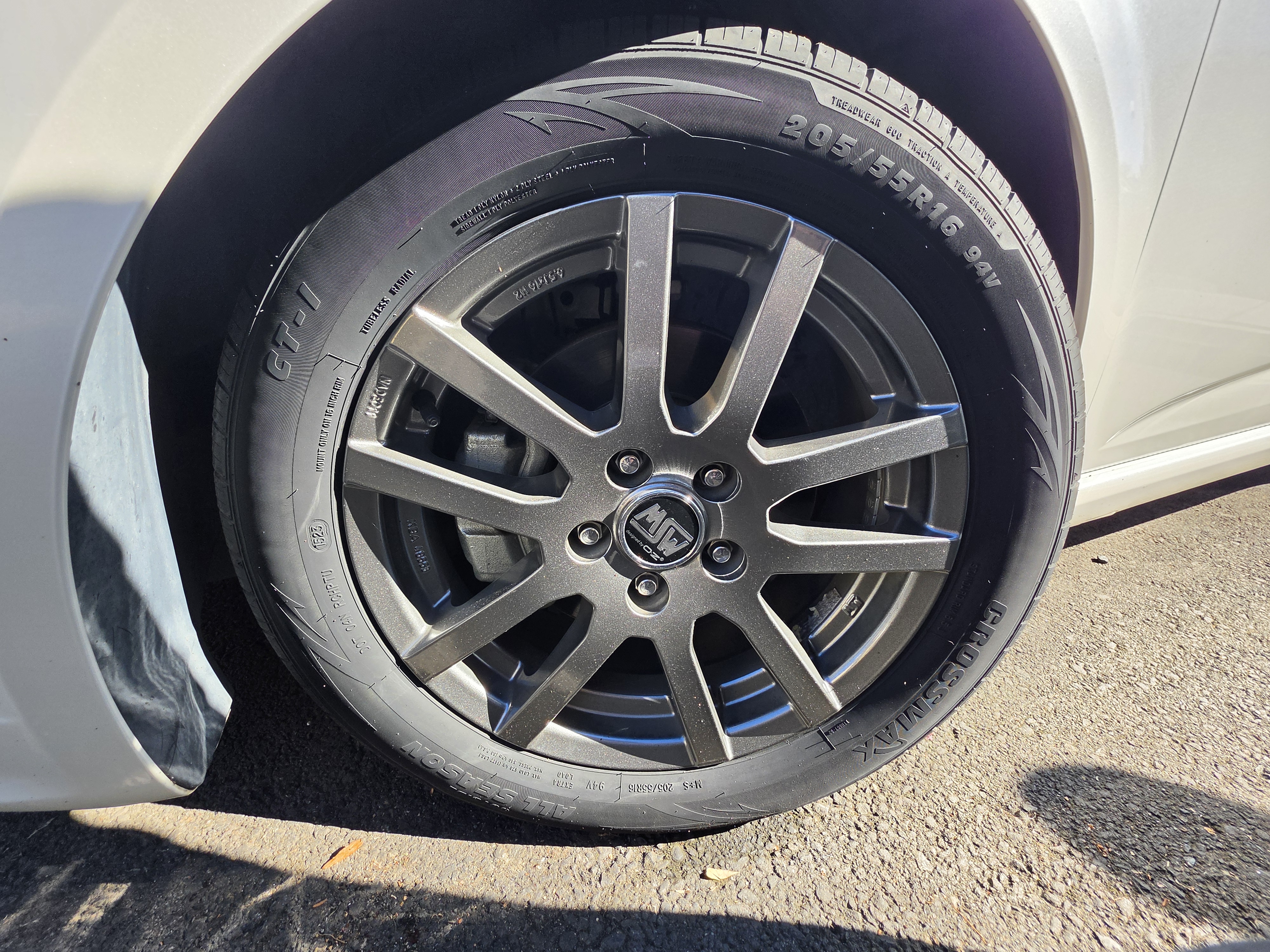 Used 2014 Chevrolet Sonic RS FWD image 18