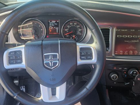 Used 2014 Dodge Charger SXT Plus image 9