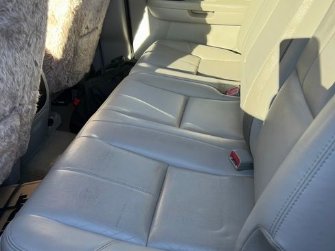Used 2007 Chevrolet Silverado 2500 LTZ w/ Safety Package AWD/4WD image 10
