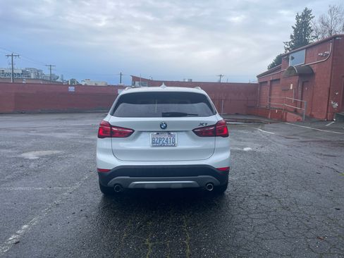 Used 2018 BMW X1 xDrive28i image 4