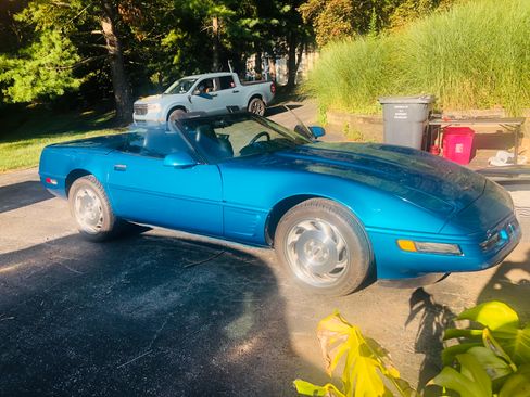 Used 1996 Chevrolet Corvette Convertible image 15