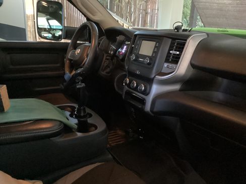 Used 2019 RAM 3500 Tradesman image 16