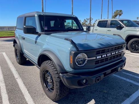 Used 2023 Ford Bronco Black Diamond image 8