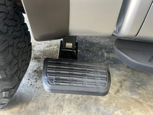 Used 2012 Ford F150 Raptor w/ Raptor Luxury Pkg AWD/4WD image 5