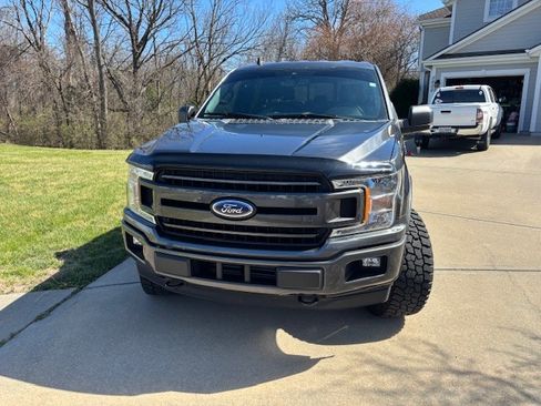 Used 2019 Ford F150 XLT w/ Equipment Group 302A Luxury image 2