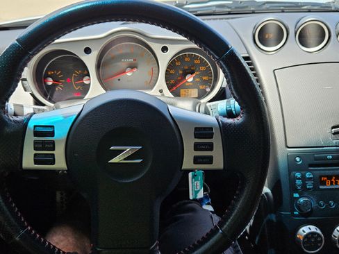 Used 2008 Nissan 350Z NISMO image 31