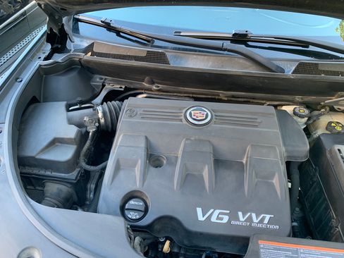 Used 2012 Cadillac SRX Luxury image 15