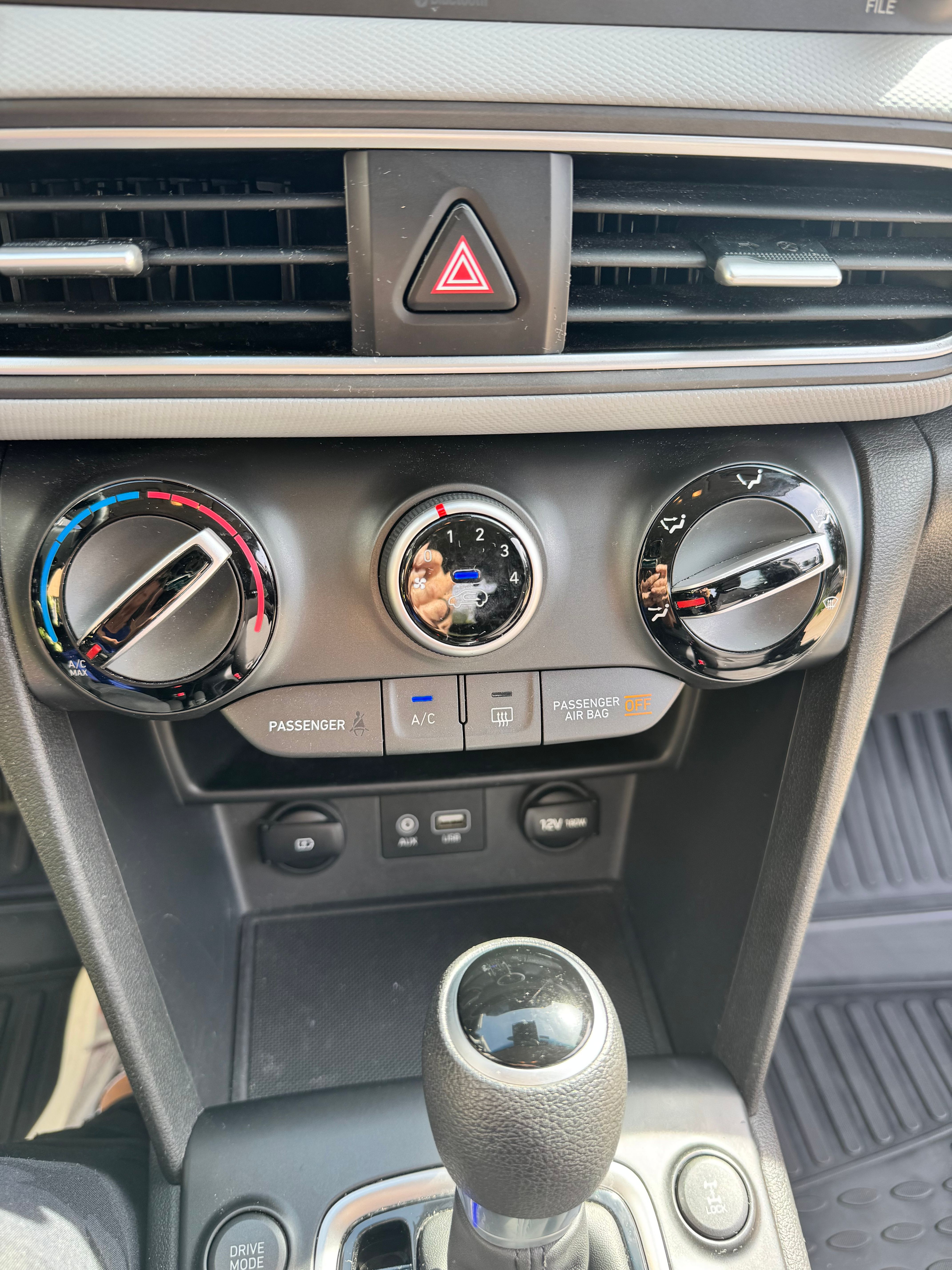 Used 2019 Hyundai Kona SE AWD/4WD image 20