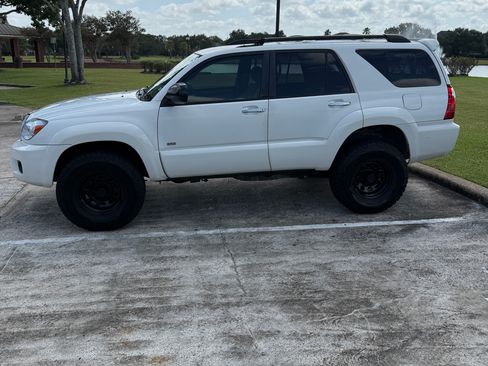 Used 2006 Toyota 4Runner Sport RWD image 1