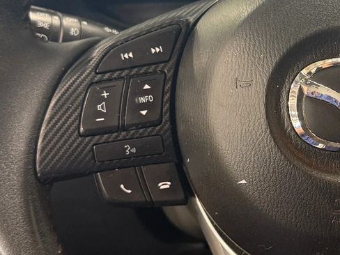 Used 2015 MAZDA MAZDA3 i Grand Touring image 12