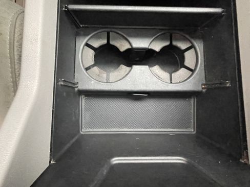 Used 2015 Honda Pilot EX image 27