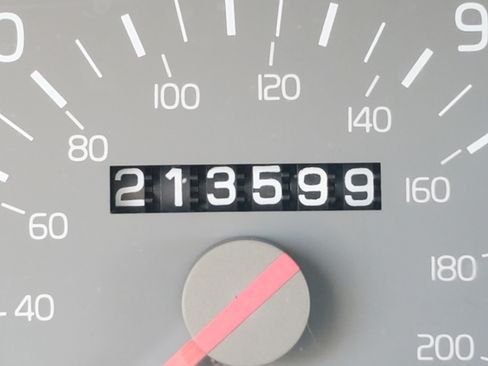 Used 1998 Volvo S90 image 14