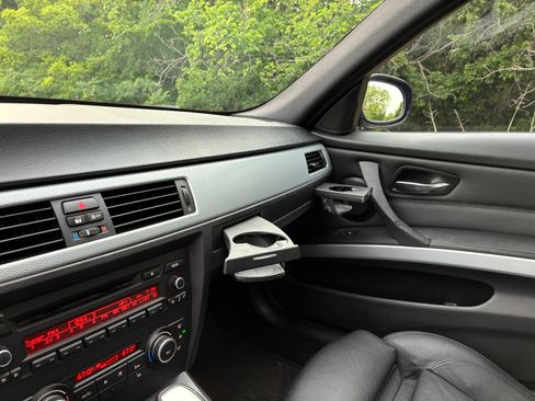 Used 2011 BMW 335i Sedan RWD image 25