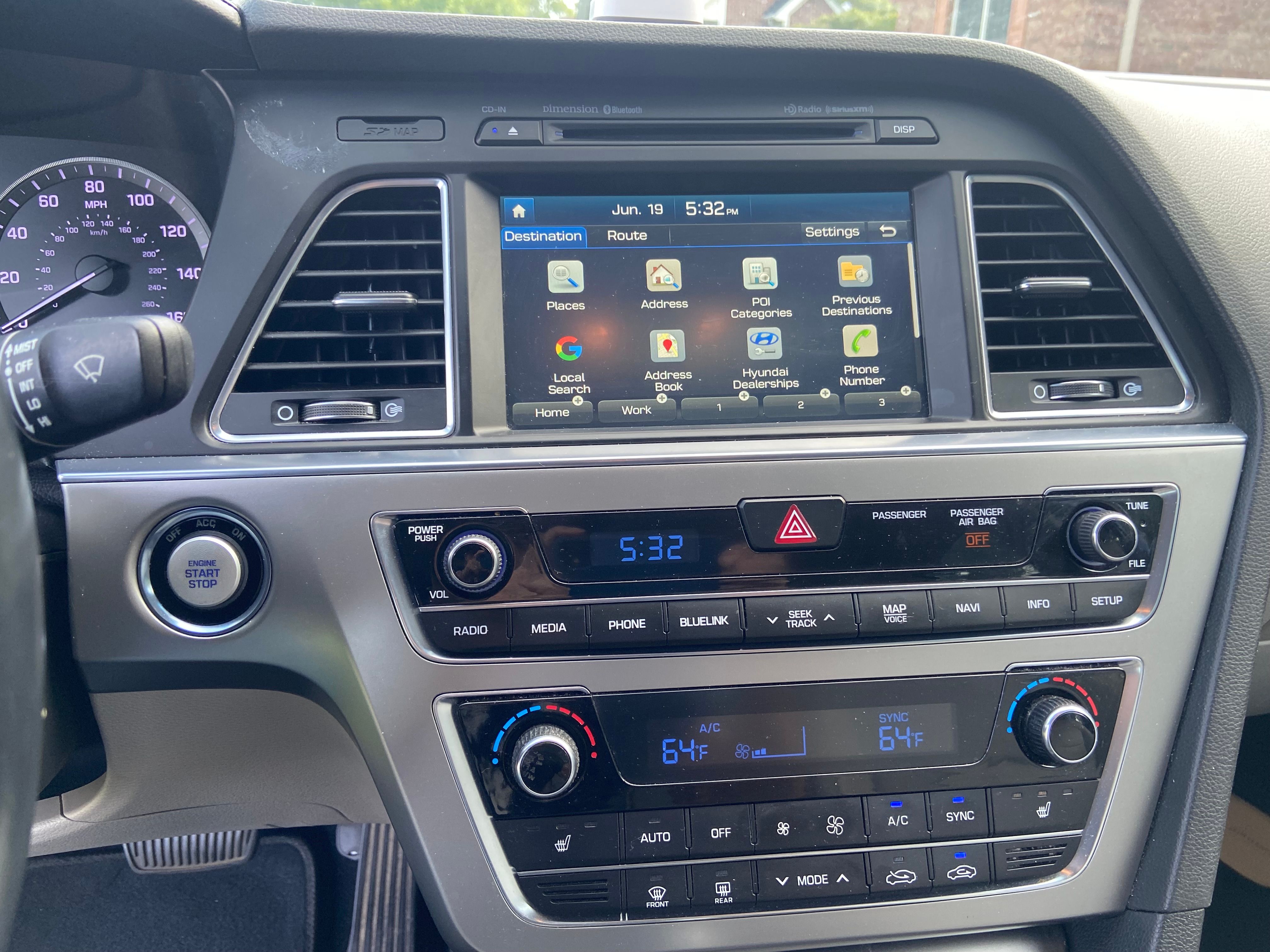 Used 2015 Hyundai Sonata Sport w/ Option Group 04 FWD image 6