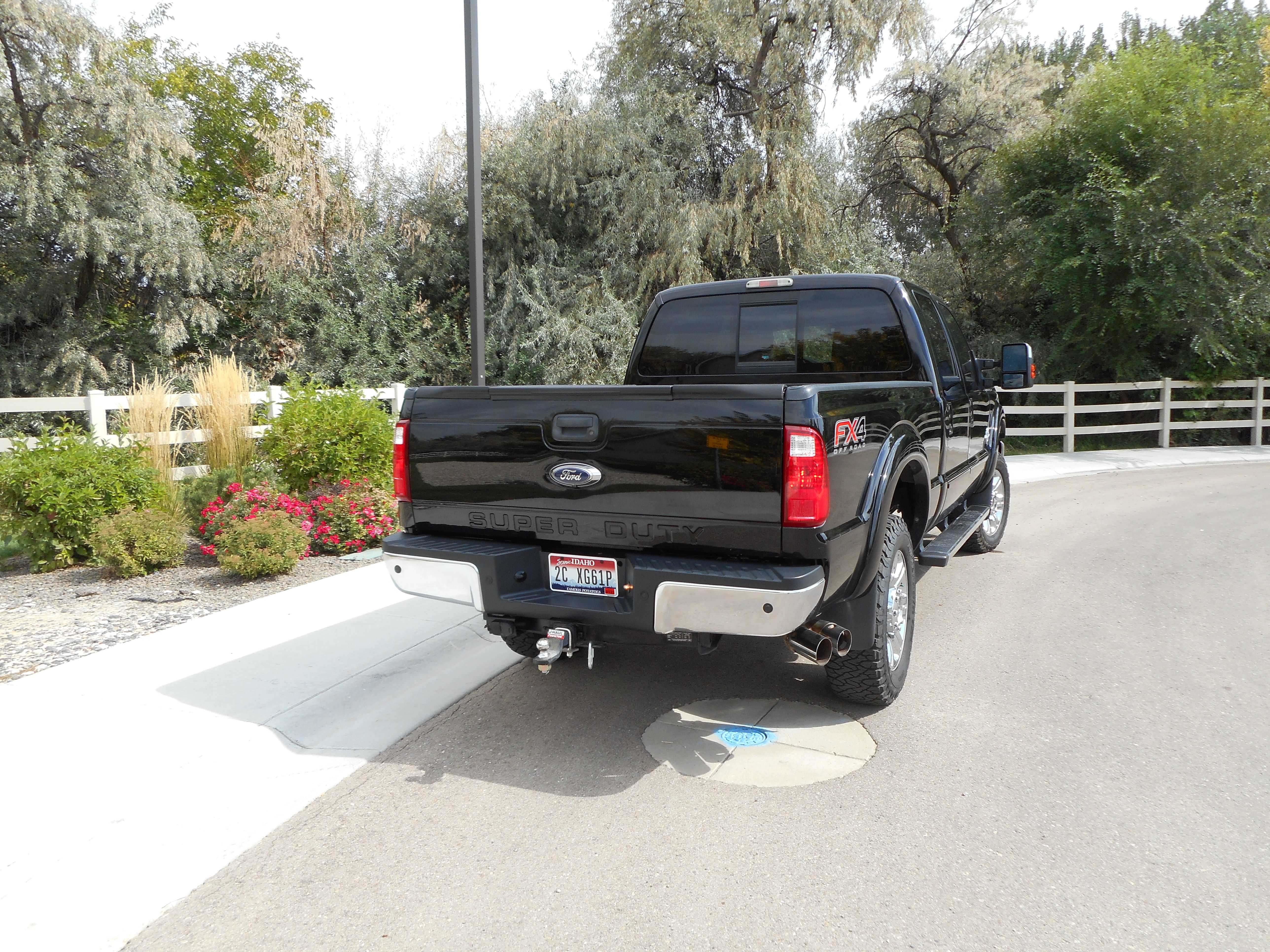 Used 2016 Ford F350 Lariat w/ Lariat Ultimate Package AWD/4WD image 5