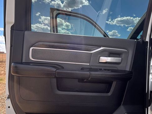 Used 2023 RAM 2500 Big Horn w/ Level 1 Equipment Group AWD/4WD image 20