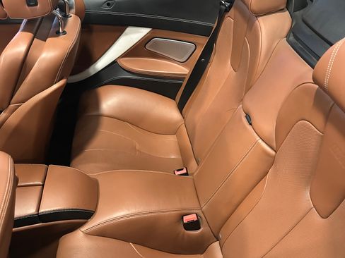 Used 2018 BMW M6 Convertible image 18