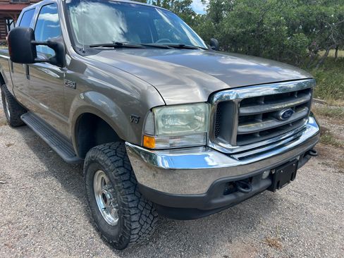 Used 2004 Ford F250 Lariat AWD/4WD image 10