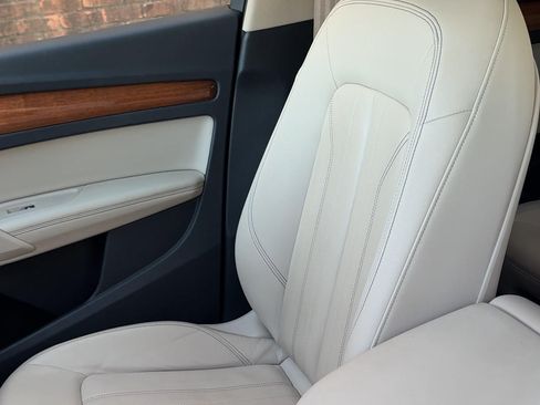 Used 2021 Audi Q5 2.0T Premium Plus image 15